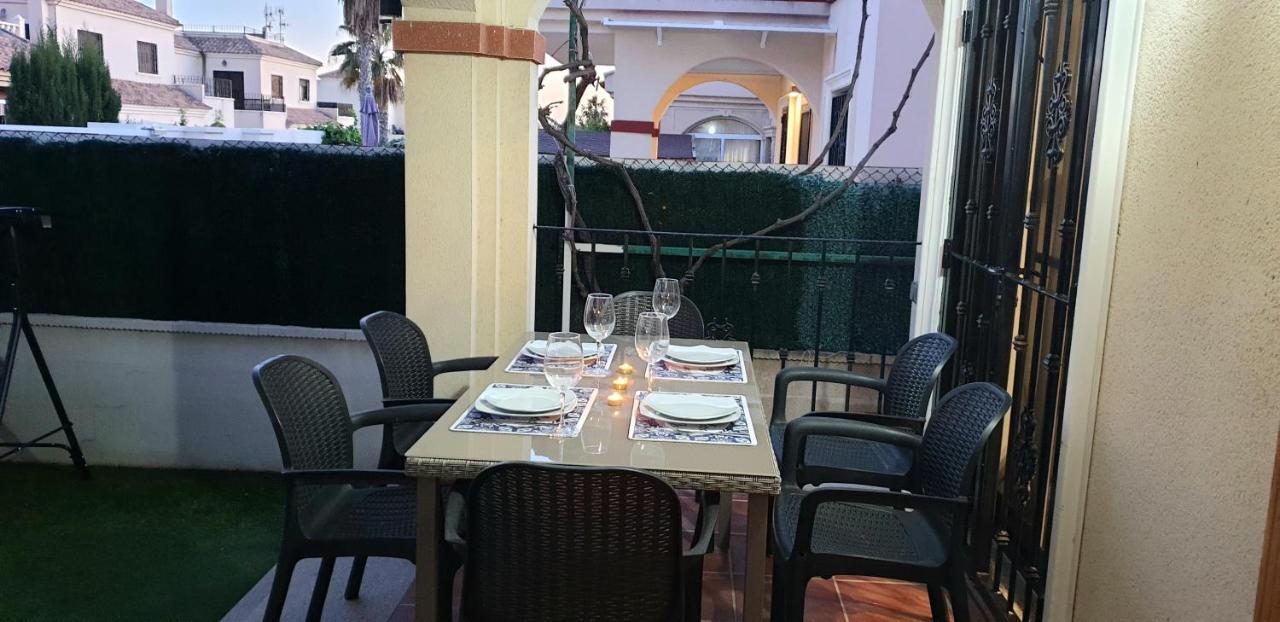 Arco Mediterraneo Chalet Independiente Торрев'єха Екстер'єр фото