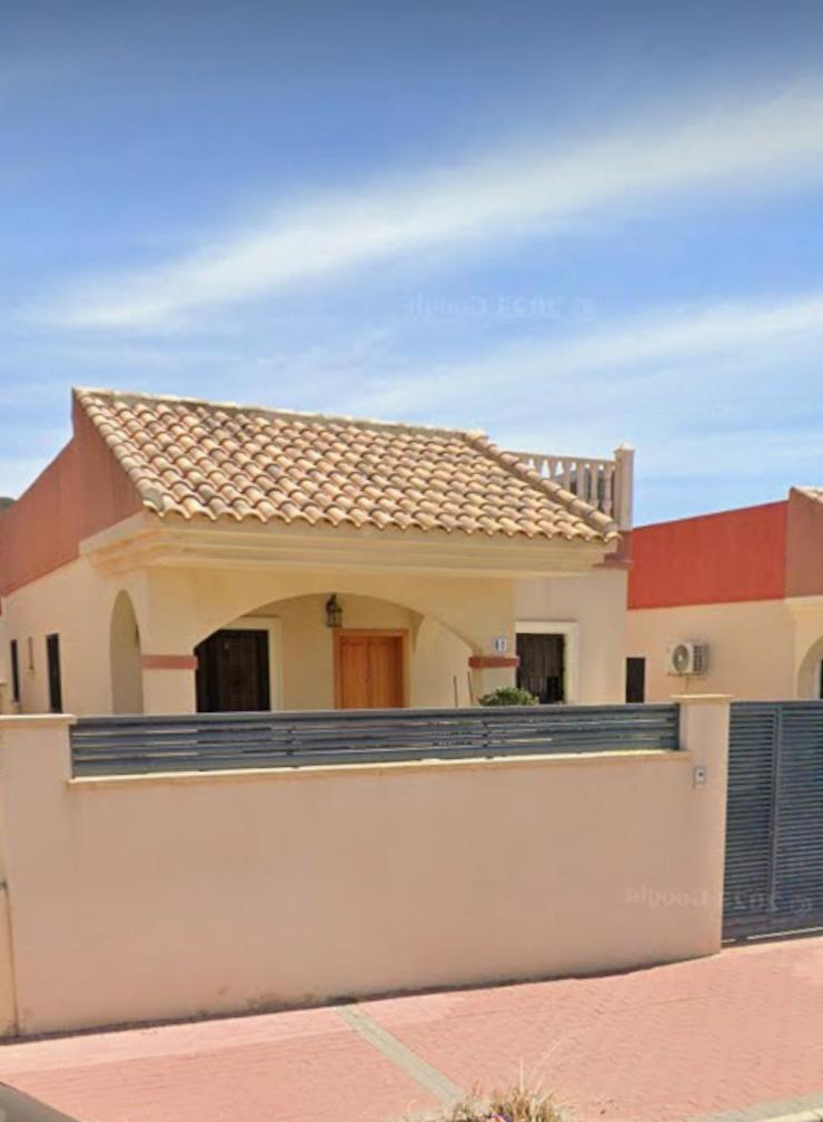 Arco Mediterraneo Chalet Independiente Торрев'єха Екстер'єр фото